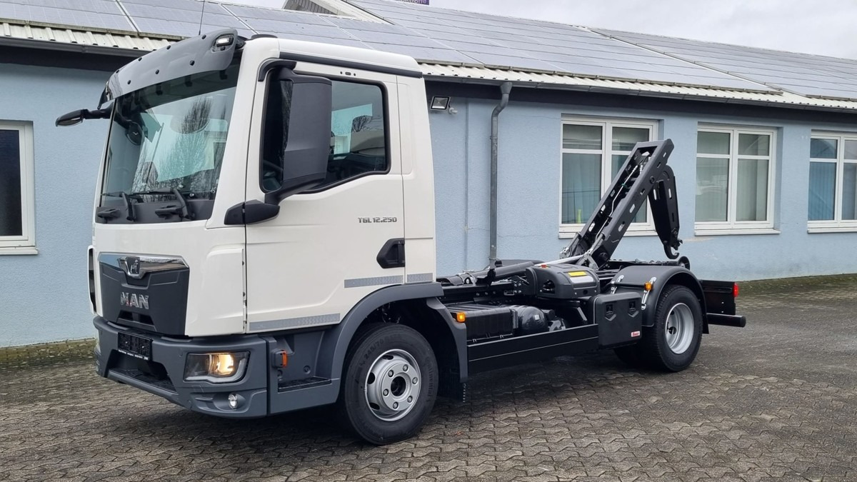 Nov Kotalni prekucni tovornjak MAN TGL 12.250 BL NEU City Abrollkipper PowerMatic: slika 16