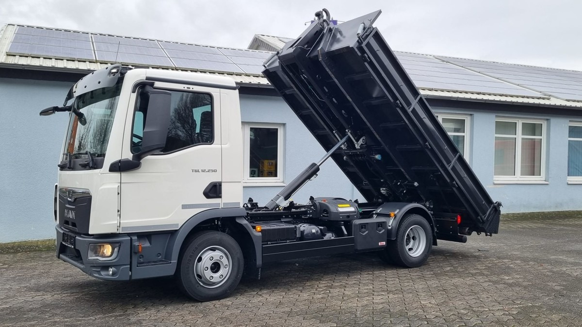 Nov Kotalni prekucni tovornjak MAN TGL 12.250 BL NEU City Abrollkipper PowerMatic: slika 9