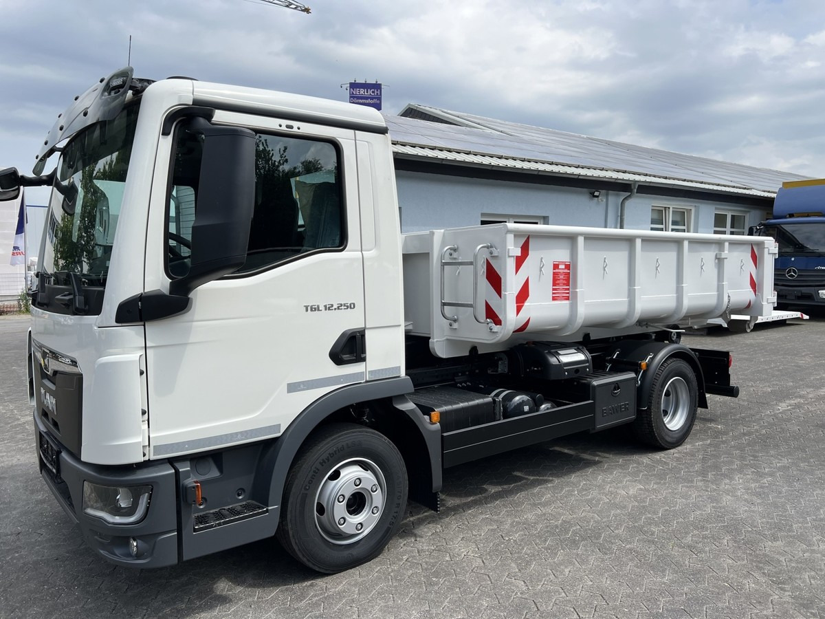 MAN TGL 12.250 BL NEU City Abrollkipper PowerMatic s - Kotalni prekucni tovornjak: slika 3 MAN TGL 12.250 BL NEU City Abrollkipper PowerMatic s - Kotalni prekucni tovornjak: slika 3