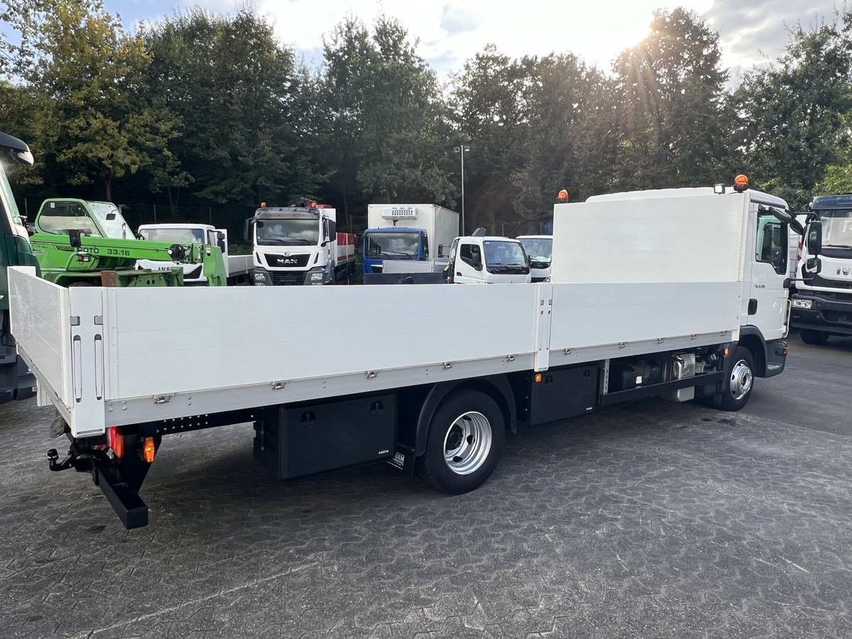 MAN TGL 8.160 BL NEU Alu Pritsche 5.5m AHK 3.5t - Dostavno vozilo s kesonom: slika 1 MAN TGL 8.160 BL NEU Alu Pritsche 5.5m AHK 3.5t - Dostavno vozilo s kesonom: slika 1