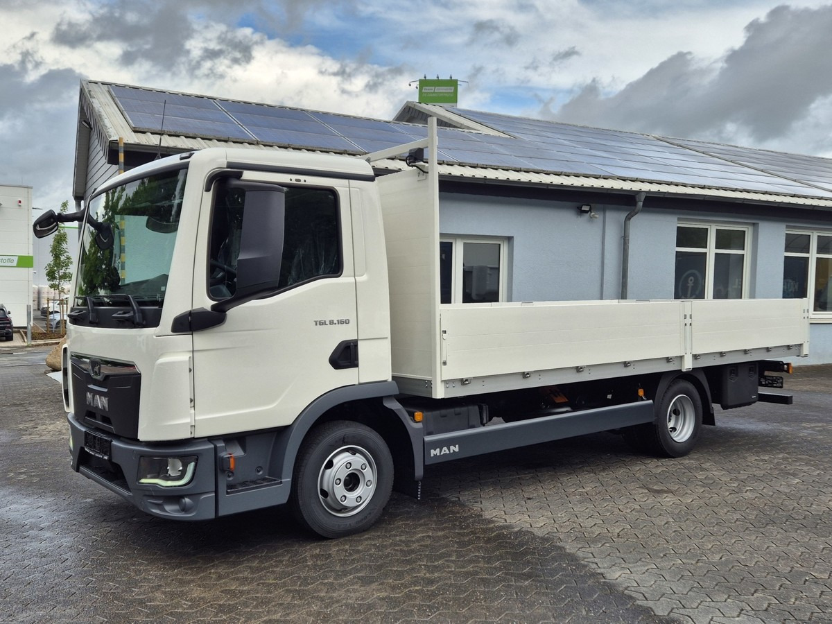 MAN TGL 8.160 BL NEU Alu Pritsche 5.5m - Dostavno vozilo s kesonom: slika 1 MAN TGL 8.160 BL NEU Alu Pritsche 5.5m - Dostavno vozilo s kesonom: slika 1