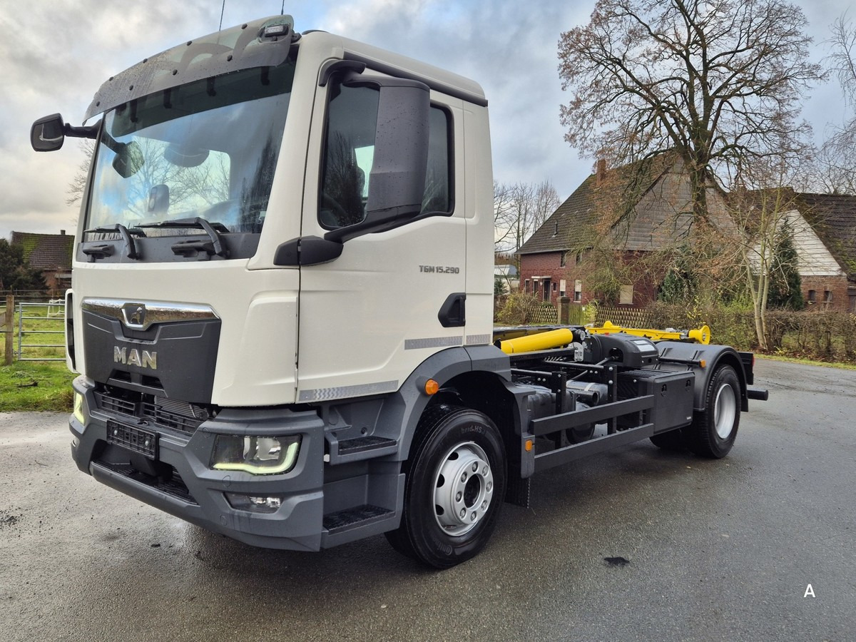 MAN TGM 15.290 BL Abrollkipper PowerMatic Standheiz. - Kotalni prekucni tovornjak: slika 3 MAN TGM 15.290 BL Abrollkipper PowerMatic Standheiz. - Kotalni prekucni tovornjak: slika 3