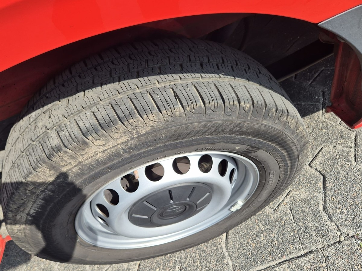 VW Crafter 35 Maxi L4H3 1Hand PDC sofort verfügbar! - Furgon: slika 5 VW Crafter 35 Maxi L4H3 1Hand PDC sofort verfügbar! - Furgon: slika 5