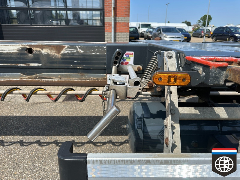 D-Tec FLEXITRAILER LIFT AXLE - DISKBRAKES - 20/30/40/45 HC - CONCOURSTAAT - Kontejnerska polprikolica/ Polprikolica z zamenljivim tovoriščem: slika 4 D-Tec FLEXITRAILER LIFT AXLE - DISKBRAKES - 20/30/40/45 HC - CONCOURSTAAT - Kontejnerska polprikolica/ Polprikolica z zamenljivim tovoriščem: slika 4