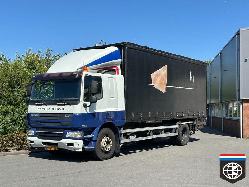 DAF FA CF 75 - Tovornjak s ponjavo: slika 1 DAF FA CF 75 - Tovornjak s ponjavo: slika 1