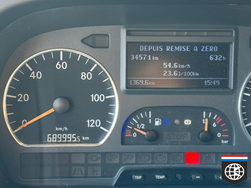 Tovornjak s ponjavo Mercedes-Benz AXOR 1833 TAIL LIFT - MANUAL GEARBOX: slika 13 Tovornjak s ponjavo Mercedes-Benz AXOR 1833 TAIL LIFT - MANUAL GEARBOX: slika 13