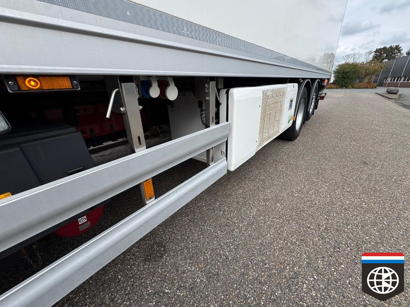 Scania P 360 6X2/4 Thermo King - Taillift - LOW KM !! - Tovornjak hladilnik: slika 4 Scania P 360 6X2/4 Thermo King - Taillift - LOW KM !! - Tovornjak hladilnik: slika 4