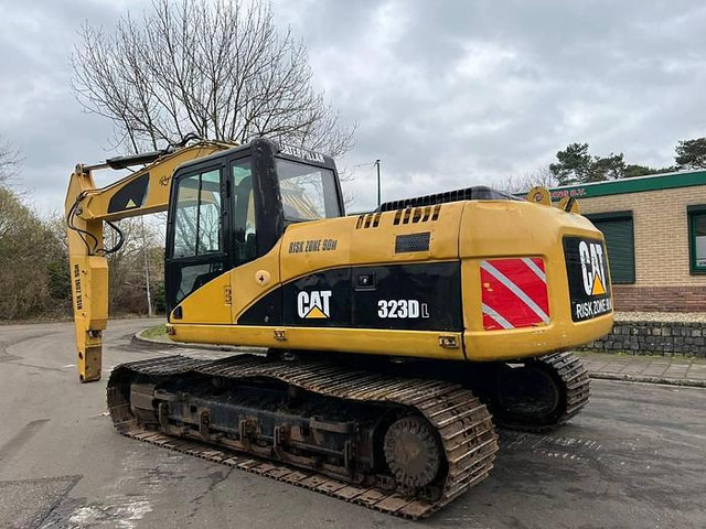 Caterpillar 323DL - 323 DL - 323D - Bager: slika 2 Caterpillar 323DL - 323 DL - 323D - Bager: slika 2