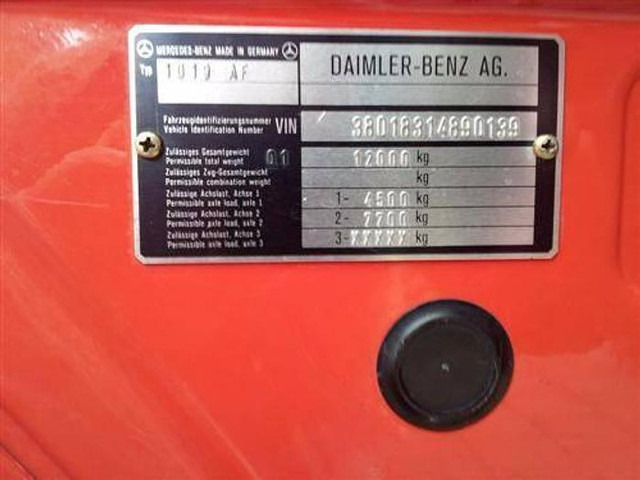 Gasilsko vozilo Mercedes-Benz 1019 AF 36: slika 10