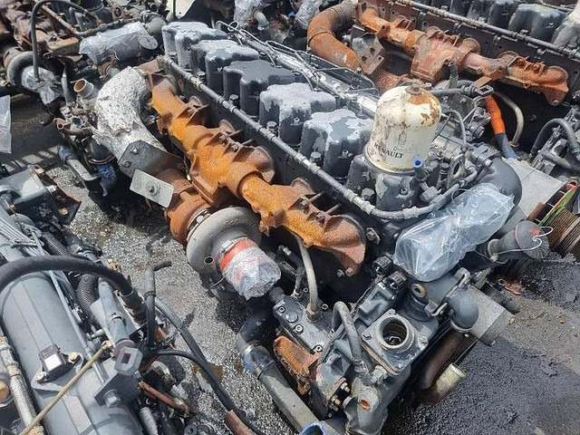 Rezervni deli Renault Premium 400: slika 16