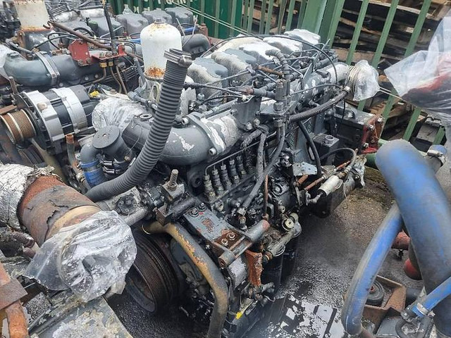 Rezervni deli Renault Premium 400: slika 11