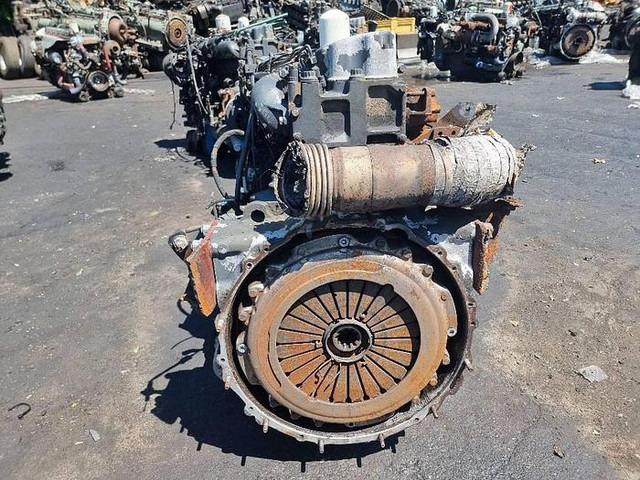 Rezervni deli Renault Premium 400: slika 8