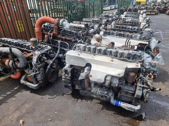 Rezervni deli Renault Premium 400: slika 15