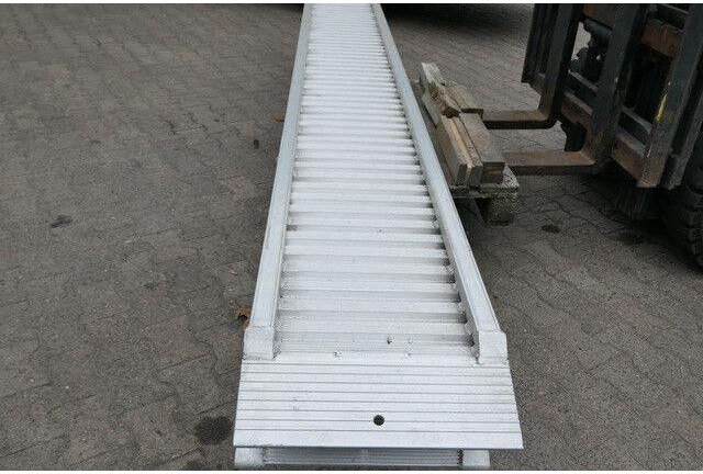 Altec ALU-Rampen AVS 130 MR, NEU - Nizko noseča prikolica: slika 4 Altec ALU-Rampen AVS 130 MR, NEU - Nizko noseča prikolica: slika 4