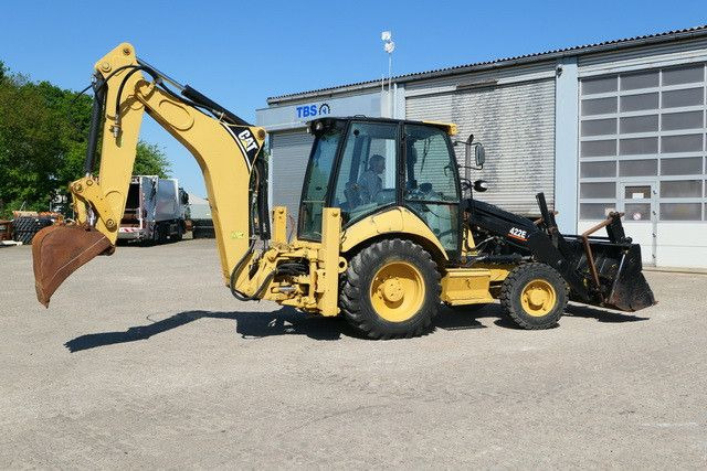 CAT 422E/424 4x4, Mehrzweckgerät, Palettengabel - Bager nakladalec: slika 2 CAT 422E/424 4x4, Mehrzweckgerät, Palettengabel - Bager nakladalec: slika 2