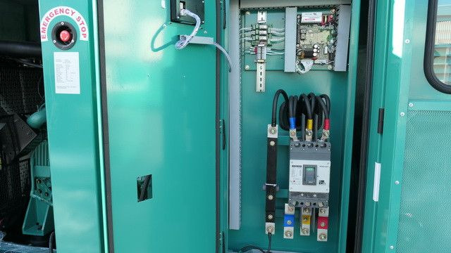 Cummins 250 kVA,Stromgenerator,Sofort verfügbar - Generator: slika 3 Cummins 250 kVA,Stromgenerator,Sofort verfügbar - Generator: slika 3