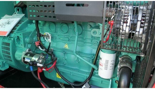 Nov Generator Cummins Stromgenerator, 250 kVA, 4 Zylinder: slika 11 Nov Generator Cummins Stromgenerator, 250 kVA, 4 Zylinder: slika 11