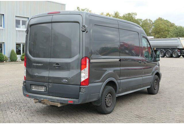 Ford Transit 4x2, 3 Sitz, Klima, AHK, Handwerker - Furgon: slika 4 Ford Transit 4x2, 3 Sitz, Klima, AHK, Handwerker - Furgon: slika 4