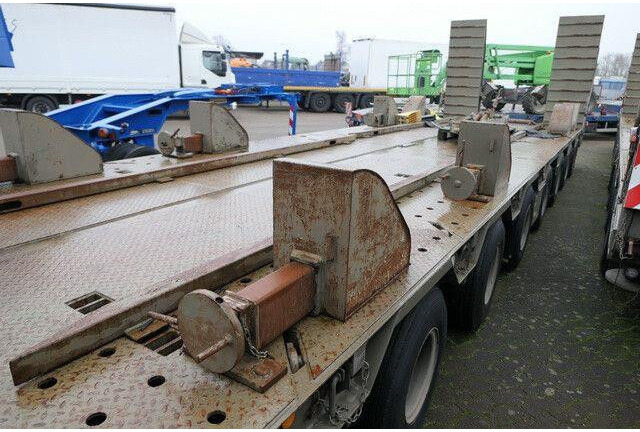 Goldhofer Spezial Tieflader für Schwertransport, 80to. NL - Nizko noseča prikolica: slika 5 Goldhofer Spezial Tieflader für Schwertransport, 80to. NL - Nizko noseča prikolica: slika 5