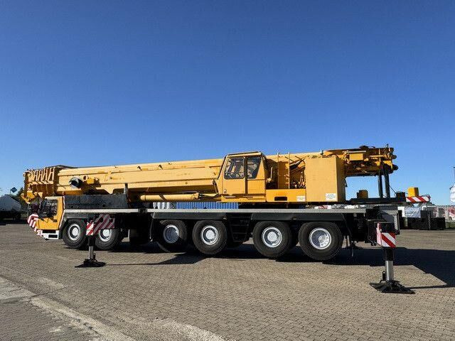 Grove GMK6300 300/330 Tonnen, Wippspitze, TOP-Zustand - Avtodvigalo za vse namene: slika 4 Grove GMK6300 300/330 Tonnen, Wippspitze, TOP-Zustand - Avtodvigalo za vse namene: slika 4