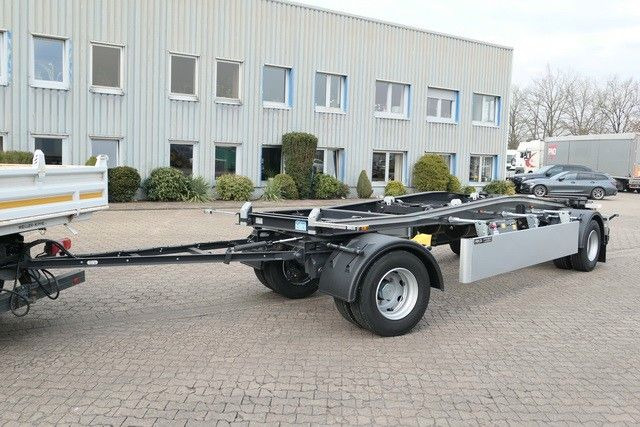 HKM G 18 SZL 5.2, Schlitten, Zwillingsbereifung, LED - Abrol/ Samonakladalec prikolica: slika 2 HKM G 18 SZL 5.2, Schlitten, Zwillingsbereifung, LED - Abrol/ Samonakladalec prikolica: slika 2