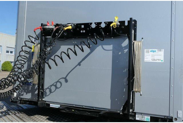 Kögel SN 24, Palettengasten, Luft-Lift, BPW, Edscha - Polprikolica s ponjavo: slika 5 Kögel SN 24, Palettengasten, Luft-Lift, BPW, Edscha - Polprikolica s ponjavo: slika 5