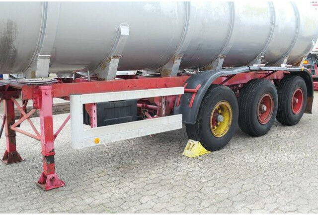 LAG GSA-C 20 S, Chemie-Tank, 25m³, Obenbefüllung - Polprikolica cisterna: slika 2 LAG GSA-C 20 S, Chemie-Tank, 25m³, Obenbefüllung - Polprikolica cisterna: slika 2