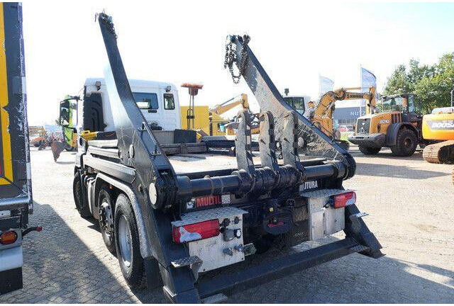 MAN 26.460 TGS 6x2, Hiab FTR18, Funk, Vorlauflenk,AC - Tovornjak - kabelski sistem: slika 5 MAN 26.460 TGS 6x2, Hiab FTR18, Funk, Vorlauflenk,AC - Tovornjak - kabelski sistem: slika 5