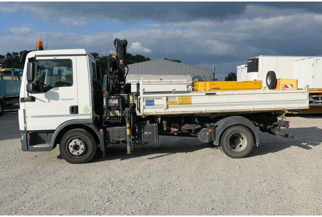 MAN 8.220 TGL BB, Hiab 055 BS-2, Greifer, AHK, Funk - Tovornjak prekucnik: slika 2 MAN 8.220 TGL BB, Hiab 055 BS-2, Greifer, AHK, Funk - Tovornjak prekucnik: slika 2