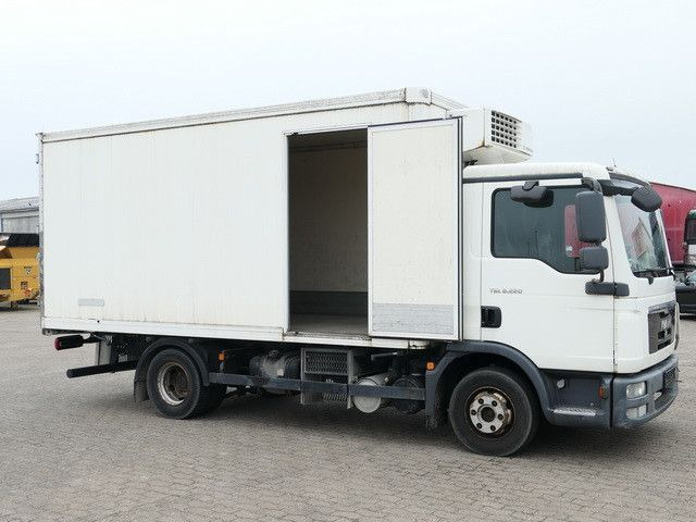 MAN 8.220 TGL BL 4x2, Thermo King, 3. Sitz, 5m lang - Tovornjak hladilnik: slika 5 MAN 8.220 TGL BL 4x2, Thermo King, 3. Sitz, 5m lang - Tovornjak hladilnik: slika 5