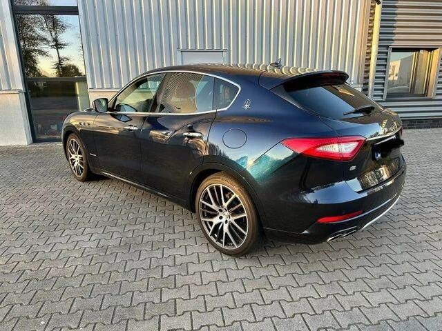 Maserati Levante Q4 Gran Lusso/2. Hand/TOP! - Dostavno vozilo s kesonom: slika 3 Maserati Levante Q4 Gran Lusso/2. Hand/TOP! - Dostavno vozilo s kesonom: slika 3