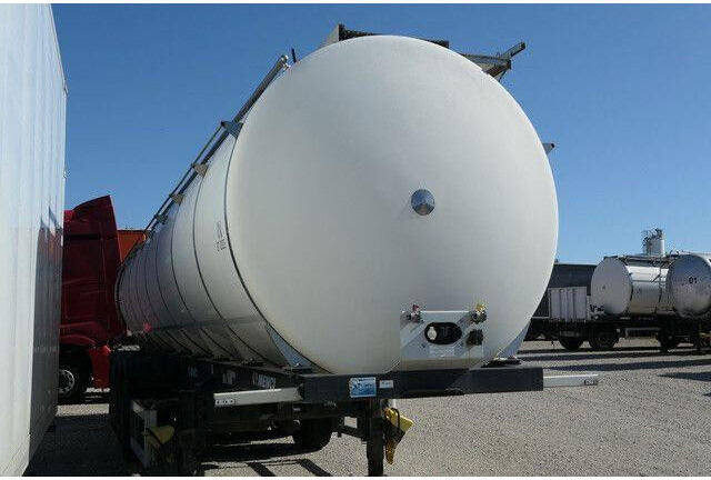 Menci SA 105, Isoliert, Tank aus 2016, 32m³, 4 Kammern - Polprikolica cisterna: slika 2 Menci SA 105, Isoliert, Tank aus 2016, 32m³, 4 Kammern - Polprikolica cisterna: slika 2