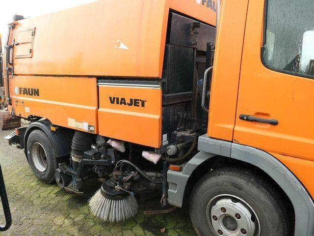 Mercedes-Benz 1018 Atego 4x2, Faun Viatec, Viajet 5R, Klima - Vozilo za pometanje: slika 2 Mercedes-Benz 1018 Atego 4x2, Faun Viatec, Viajet 5R, Klima - Vozilo za pometanje: slika 2