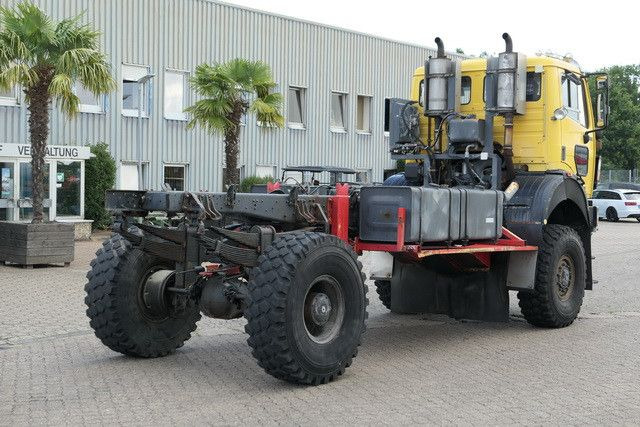 Mercedes-Benz 1838 AK 4x4, Allrad, Einzelbereifung, Wenig KM Mercedes-Benz 1838 AK 4x4, Allrad, Einzelbereifung, Wenig KM - Vozilo za pometanje: slika 3 Mercedes-Benz 1838 AK 4x4, Allrad, Einzelbereifung, Wenig KM Mercedes-Benz 1838 AK 4x4, Allrad, Einzelbereifung, Wenig KM - Vozilo za pometanje: slika 3