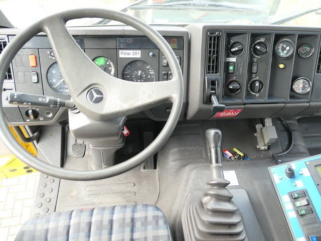 Tovornjak-šasija Mercedes-Benz 1838 AK 4x4, Allrad, Einzelbereifung, Wenig KM: slika 13