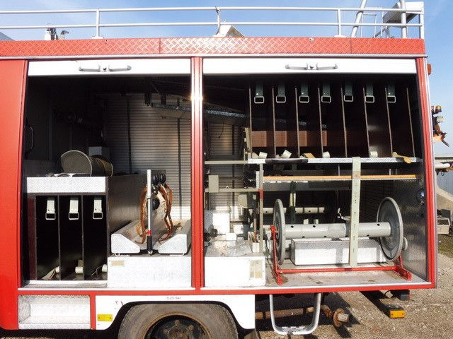 Mercedes-Benz 608 LPKF 4x2,Löschfarzeug, 9. Sitze, Pumpe, DOKA - Gasilsko vozilo: slika 5 Mercedes-Benz 608 LPKF 4x2,Löschfarzeug, 9. Sitze, Pumpe, DOKA - Gasilsko vozilo: slika 5