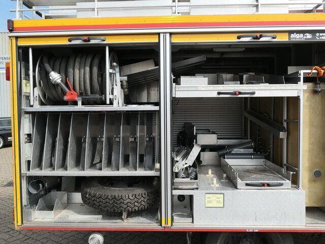 Mercedes-Benz 814 D/Feuerwehr/Metz/Wassertank/Pumpe - Gasilsko vozilo: slika 3 Mercedes-Benz 814 D/Feuerwehr/Metz/Wassertank/Pumpe - Gasilsko vozilo: slika 3