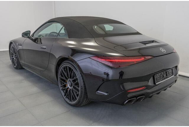 Mercedes-Benz SL-Klasse 63 AMG Roadster/Performance+/4Matic/Carbon - Kabriolet: slika 4 Mercedes-Benz SL-Klasse 63 AMG Roadster/Performance+/4Matic/Carbon - Kabriolet: slika 4