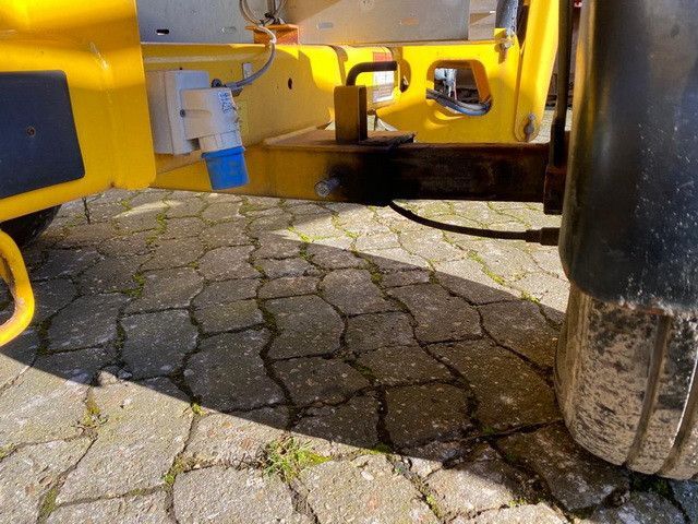 Niftylift 120 TE, Arbeitshöhe 12.2m, Korb, Batterie - Dvižna košara na prikolici: slika 4 Niftylift 120 TE, Arbeitshöhe 12.2m, Korb, Batterie - Dvižna košara na prikolici: slika 4