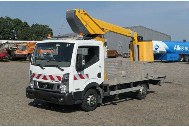 Nissan 32.12 4x2, 11m Arbeitshöhe, Klima,3. Sitz - Dvižna ploščad montirana na tovornjak: slika 4 Nissan 32.12 4x2, 11m Arbeitshöhe, Klima,3. Sitz - Dvižna ploščad montirana na tovornjak: slika 4