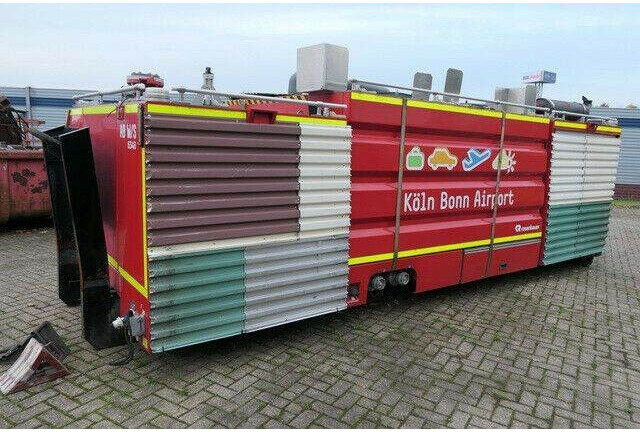 ROSENBAUER ROSENBAUER/Feuerwehr/Wasserwerfer - Gasilsko vozilo: slika 5 ROSENBAUER ROSENBAUER/Feuerwehr/Wasserwerfer - Gasilsko vozilo: slika 5