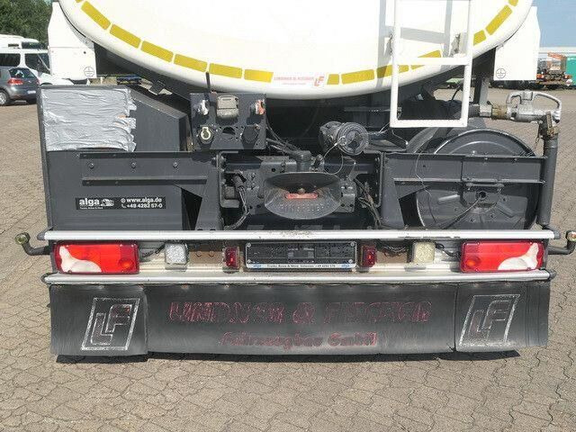 Scania P 320 6x2, Lindner & Fischer, 19m³, 3 Kammern - Tovornjak cisterna: slika 4 Scania P 320 6x2, Lindner & Fischer, 19m³, 3 Kammern - Tovornjak cisterna: slika 4