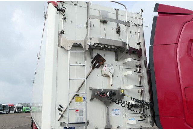 Schwarzmüller J-Serie, 95m³, 6mm Boden, Funk, SAF, Luft-Lift - Polprikolica zabojnik: slika 3 Schwarzmüller J-Serie, 95m³, 6mm Boden, Funk, SAF, Luft-Lift - Polprikolica zabojnik: slika 3