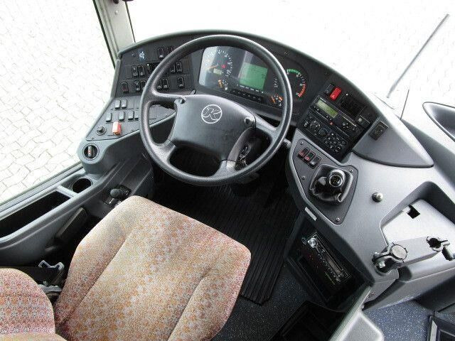 Setra S 415 UL, Klima, Schaltung, 1. Hand - Potovalni avtobus: slika 4 Setra S 415 UL, Klima, Schaltung, 1. Hand - Potovalni avtobus: slika 4
