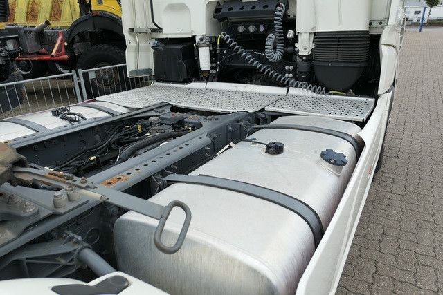 DAF XF 480 FT 4x2, SSC, Standklima, Alu-Felgen,111km - Vlačilec: slika 4 DAF XF 480 FT 4x2, SSC, Standklima, Alu-Felgen,111km - Vlačilec: slika 4