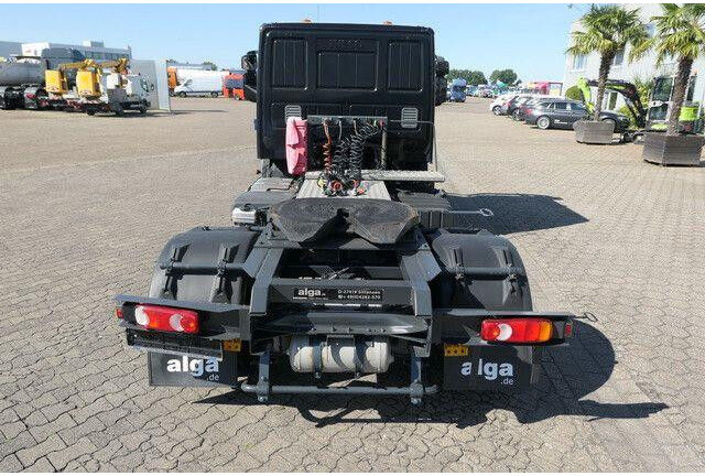 Iveco 80E22 EuroCargo 4x2, 3. Sitz, Automatik,Tempomat - Vlačilec: slika 4 Iveco 80E22 EuroCargo 4x2, 3. Sitz, Automatik,Tempomat - Vlačilec: slika 4