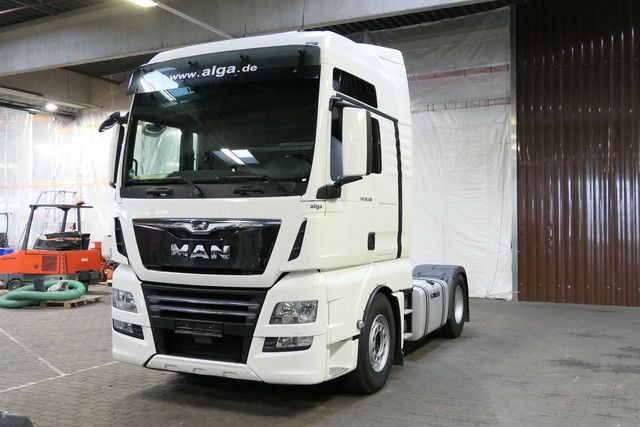 MAN 18.500 TGX/ZF-Intarder/Navi/Kühlbox - Vlačilec: slika 3 MAN 18.500 TGX/ZF-Intarder/Navi/Kühlbox - Vlačilec: slika 3