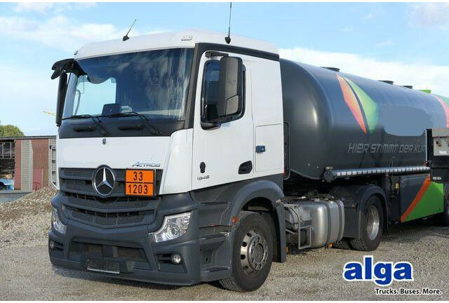Mercedes-Benz 1846 Actros 4x2, Hydr., ADR, Leicht, Klima, Navi - Vlačilec: slika 1 Mercedes-Benz 1846 Actros 4x2, Hydr., ADR, Leicht, Klima, Navi - Vlačilec: slika 1