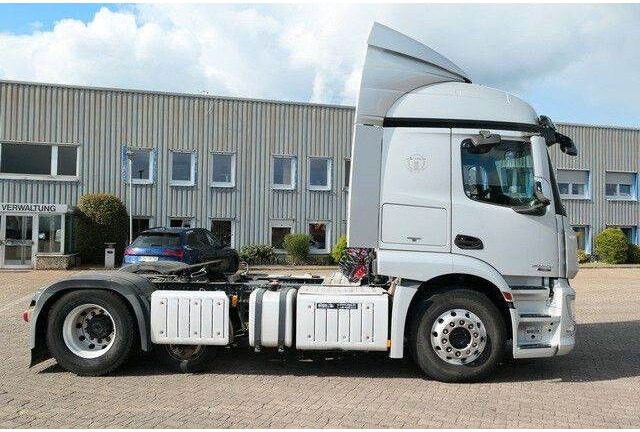 Mercedes-Benz 2443 LS Actros 6x2, 3-Achser, 24to. GG, Mehr NL - Vlačilec: slika 2 Mercedes-Benz 2443 LS Actros 6x2, 3-Achser, 24to. GG, Mehr NL - Vlačilec: slika 2