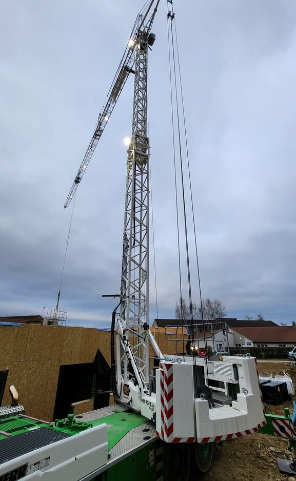 Liebherr - Avtodvigalo: slika 1 Liebherr - Avtodvigalo: slika 1